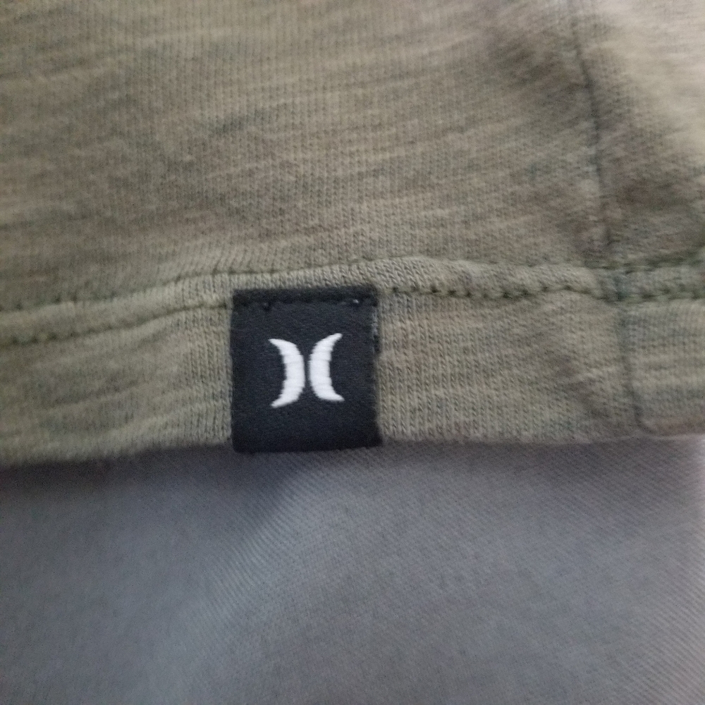 Men's Medium Hurley T-Shirt - Picture 5 of 6